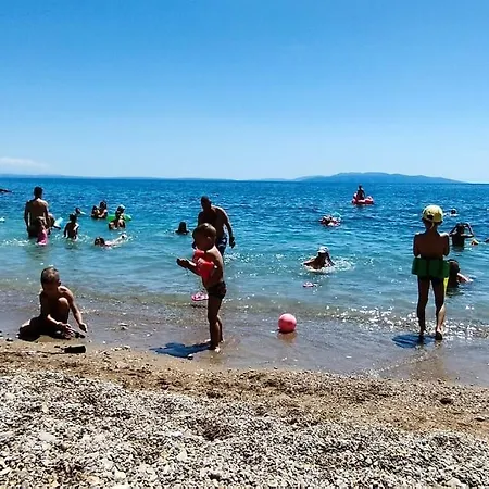 Spacious With Free Parking And Sea View Διαμέρισμα Matulji